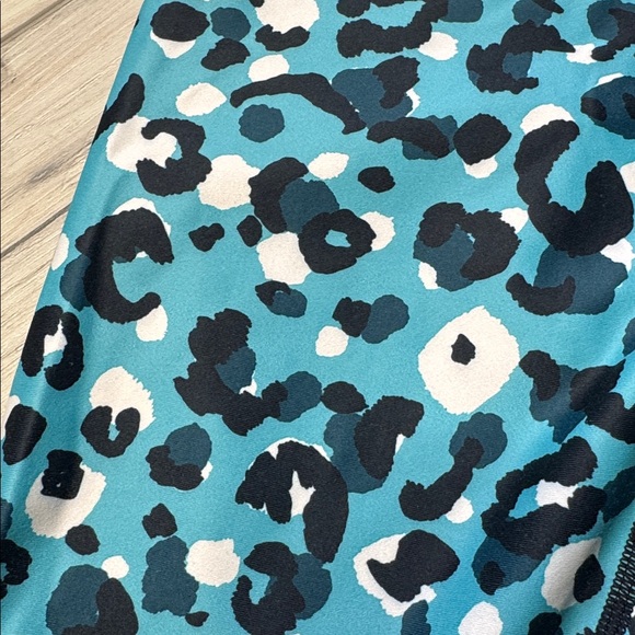 ZYIA Kids Leggings - Teal and Black - Picture 3 of 6